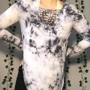 Woman’s American Eagle soft and sexy long sleeve